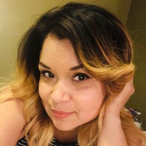 Meet your Posher, Karla